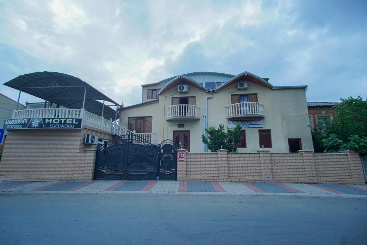 Hotel Edelweiss Kutaissi Exterior foto