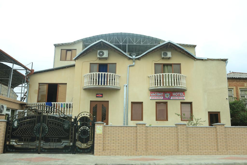 Hotel Edelweiss Kutaissi Exterior foto